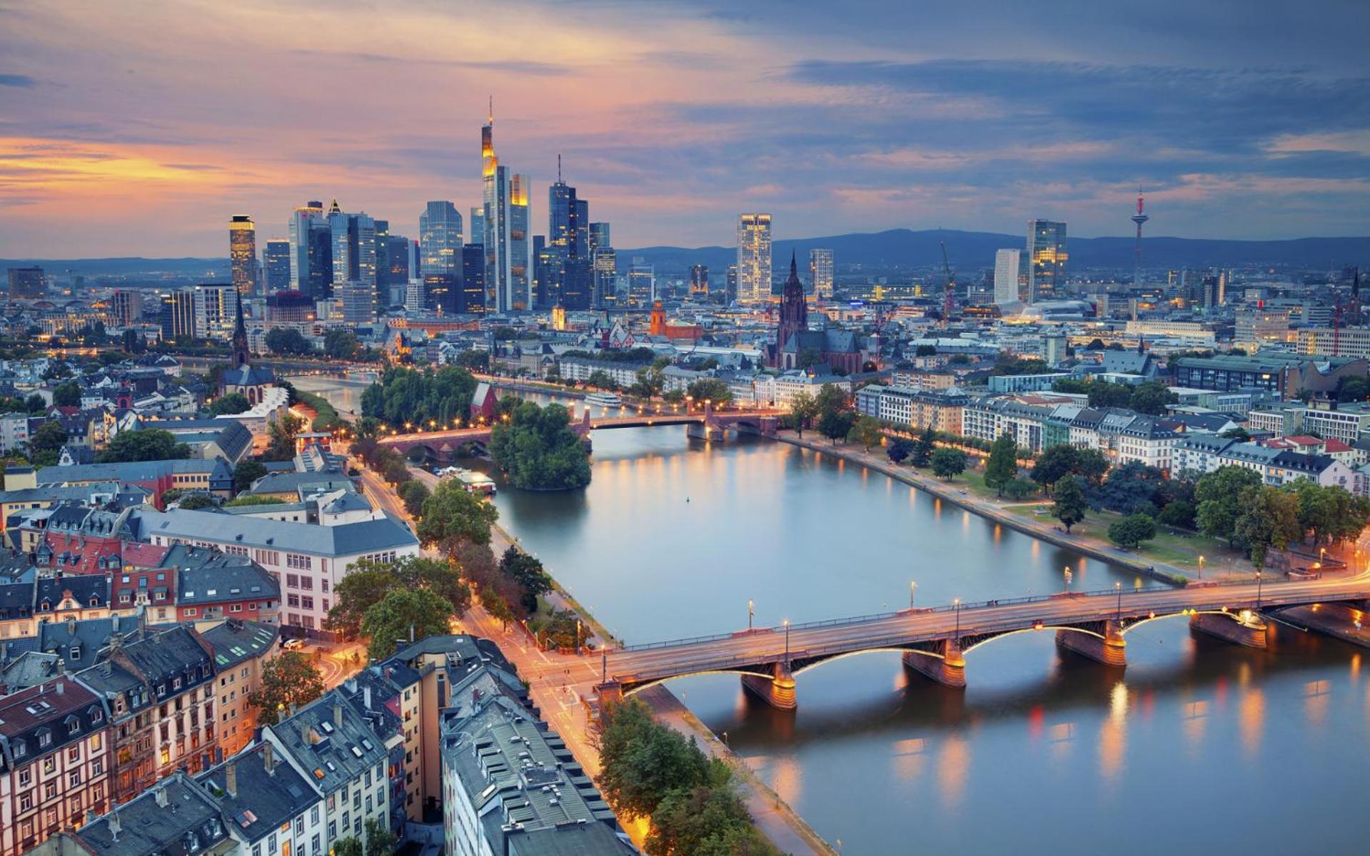 Hotel Rossija Frankfurt nad Menem Zewnętrze zdjęcie